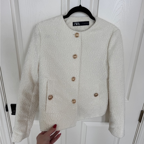 Zara Elegant Jacket - Picture 3 of 14